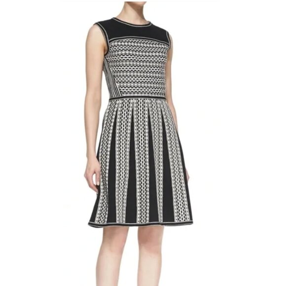 Tory Burch Monique black and cream knit pleated sleeveless fit-and-flare dress - Picture 2 of 11